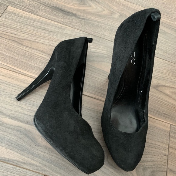 Aldo Black Suede Platform Heels - Picture 3 of 6